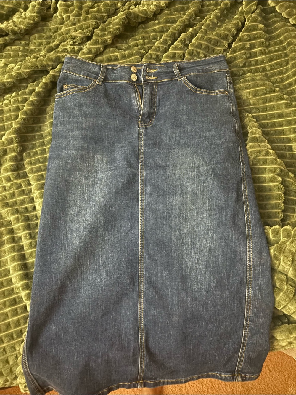 Amazon Blue Denim Maxi Skirt - Classic Long Jean Style